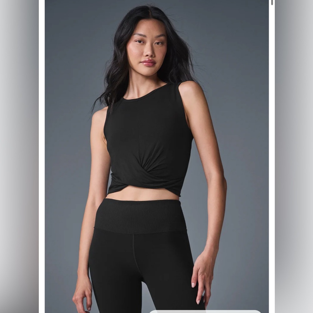 NWOT • ALO Yoga Cover Tank • Sz XS